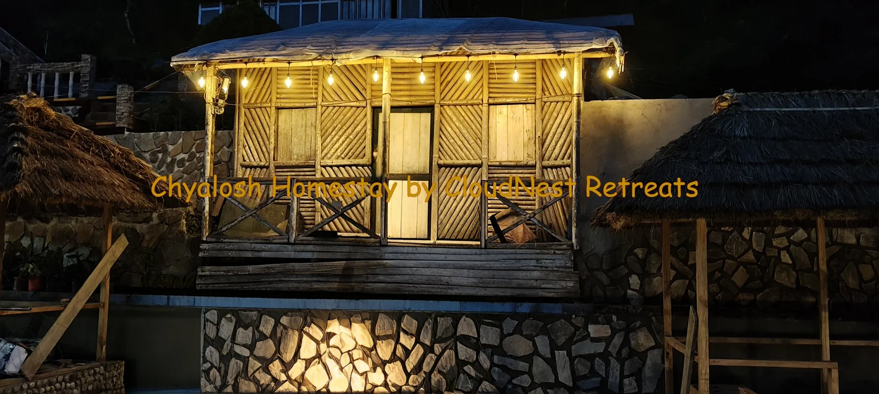 Lawn and outdoor area at Chyalosh Homestay