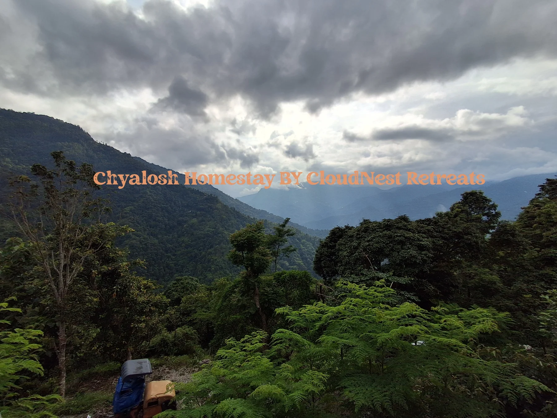 Outdoor area at Chyalosh Homestay
